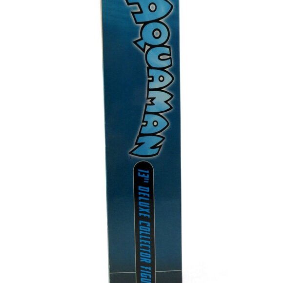 DC Direct AQUAMAN 13" Deluxe Collector Action Figure Boxed - Picture 5 of 10